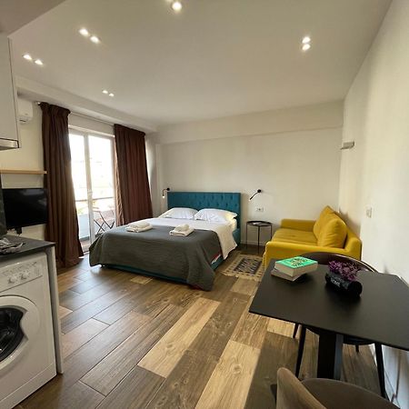 Boutique Central Studio Apartments Τίρανα Εξωτερικό φωτογραφία